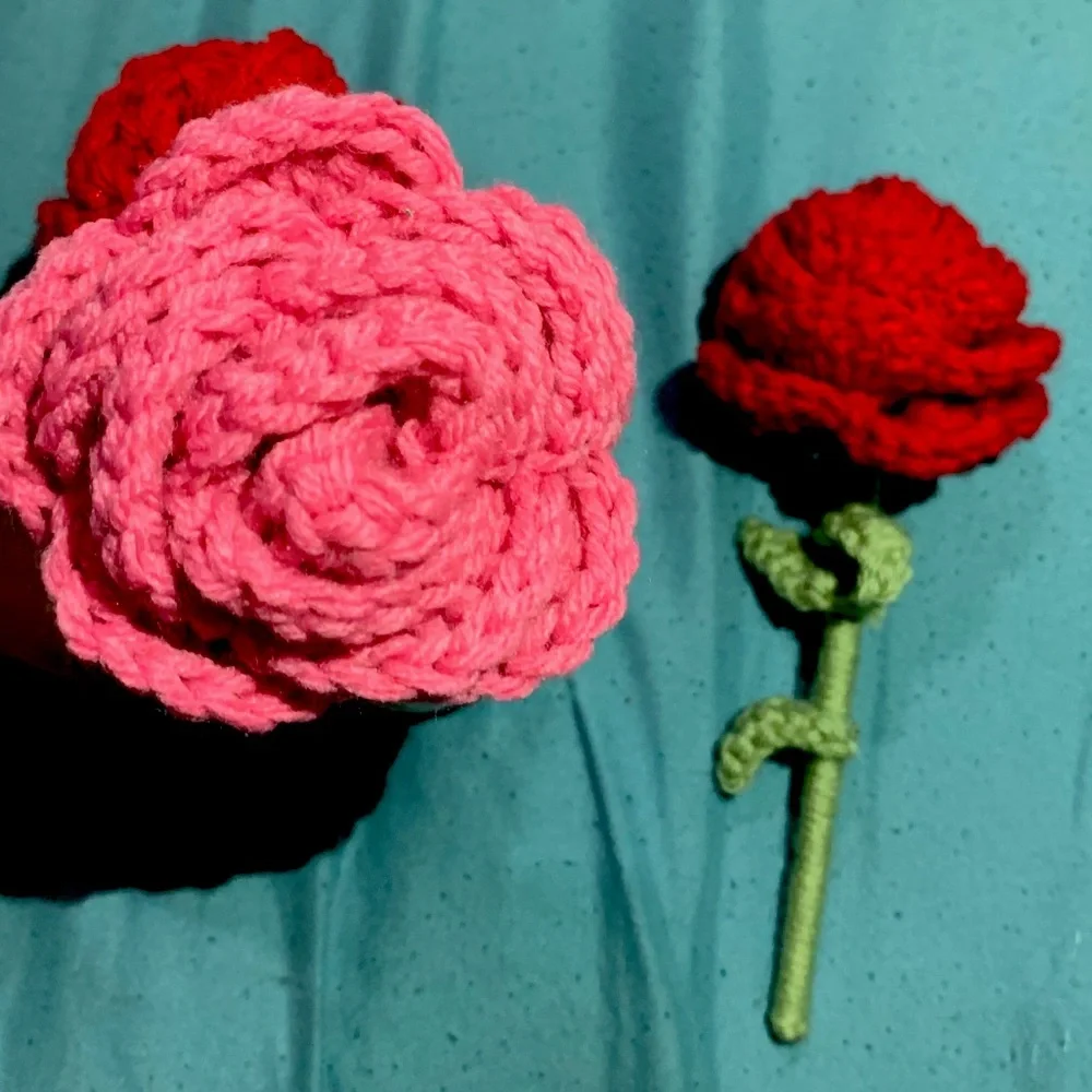 Crochet Roses 🌹 - Picture 1 of 2